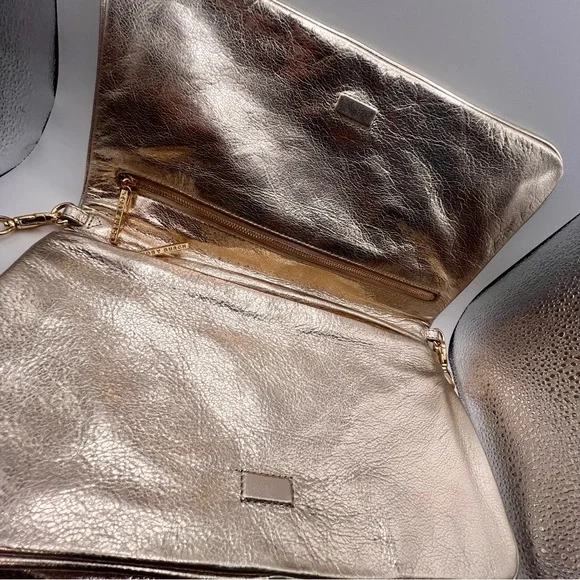 Tory Burch Gold Metallic Clutch Bag - Picture 9 of 12